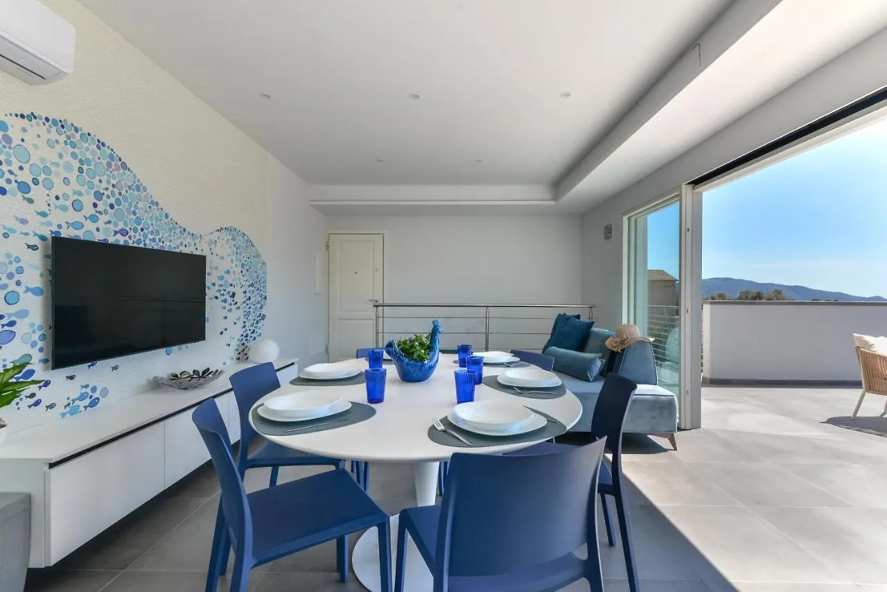Appartamento Villa bifamiliare con vista mare mozzafiato Lacona Italia